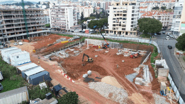 02.Av. D.Dinis Odivelas - Projetos de Engenharias - 35 apartamentos